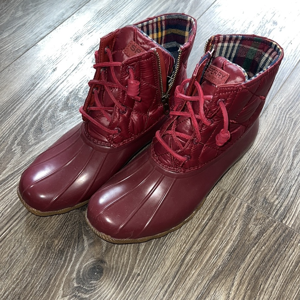 Red Sperry Rain Booties